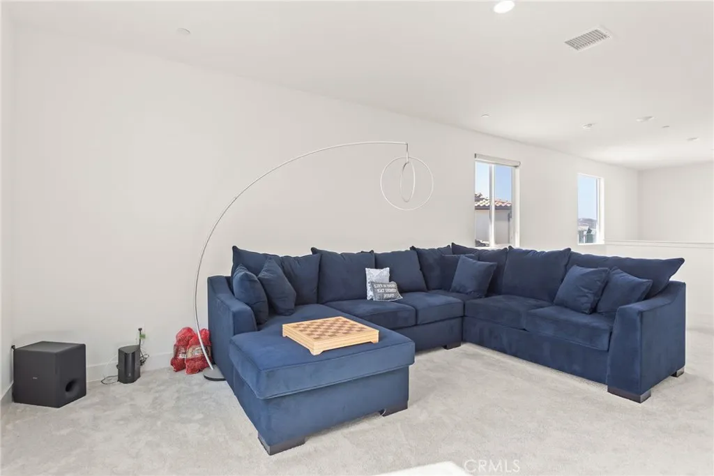 34316 Chartreuse Avenue, French Valley, California 92596 home-pic-19